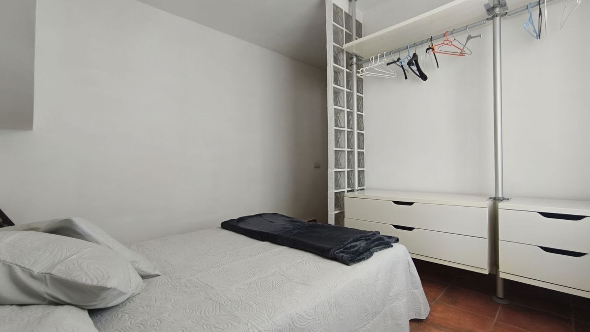 Se vende Adosada de 1 dormitorios en Costa Del Sol, Málaga, España
