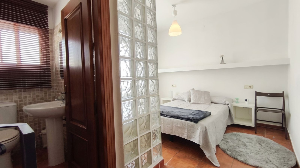 Se vende Adosada de 1 dormitorios en Costa Del Sol, Málaga, España