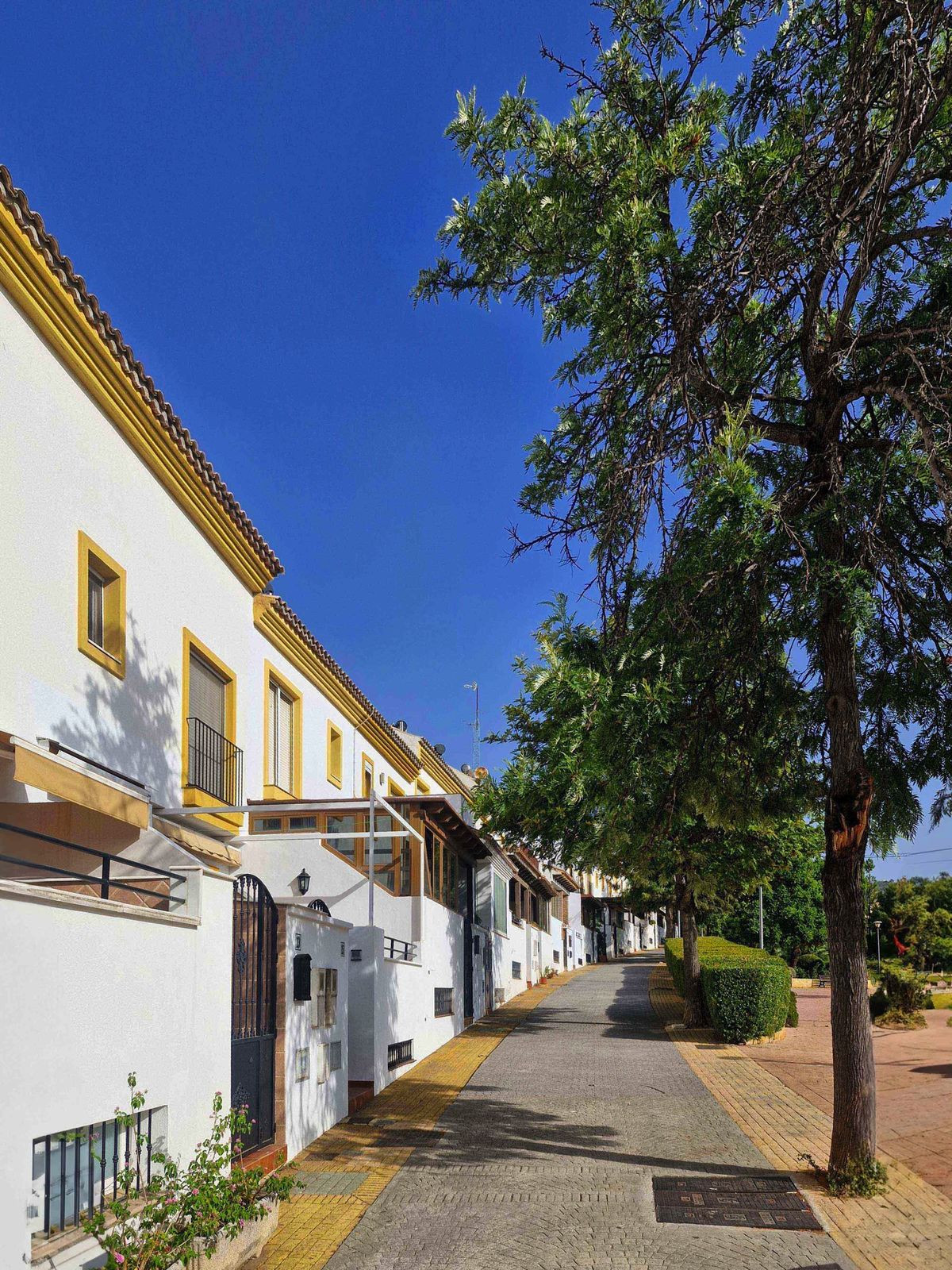 4 Bed Townhouse for sale in Estepona Costa Del Sol, Málaga, Spain