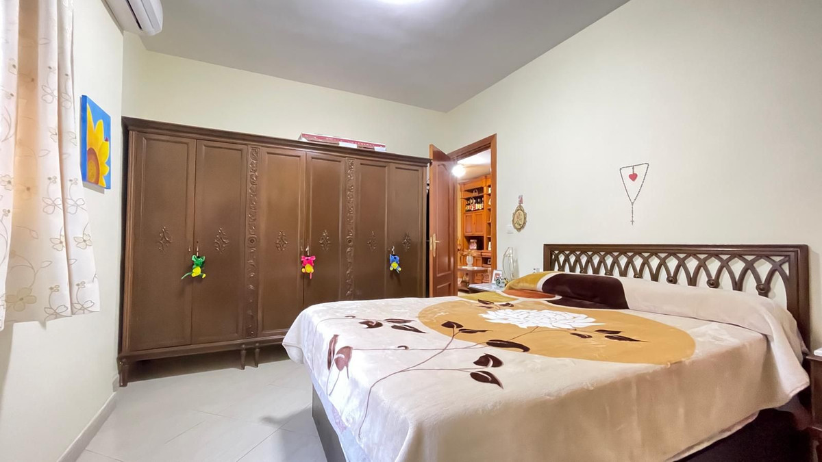 2 Bed Apartment for sale in Casabermeja Costa Del Sol, Málaga, Spain