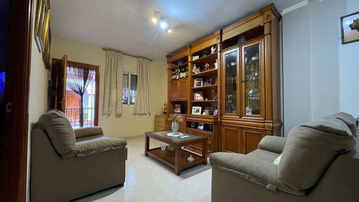 2 Bed Apartment for sale in Casabermeja Costa Del Sol, Málaga, Spain