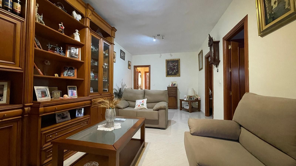 2 Bed Apartment for sale in Casabermeja Costa Del Sol, Málaga, Spain