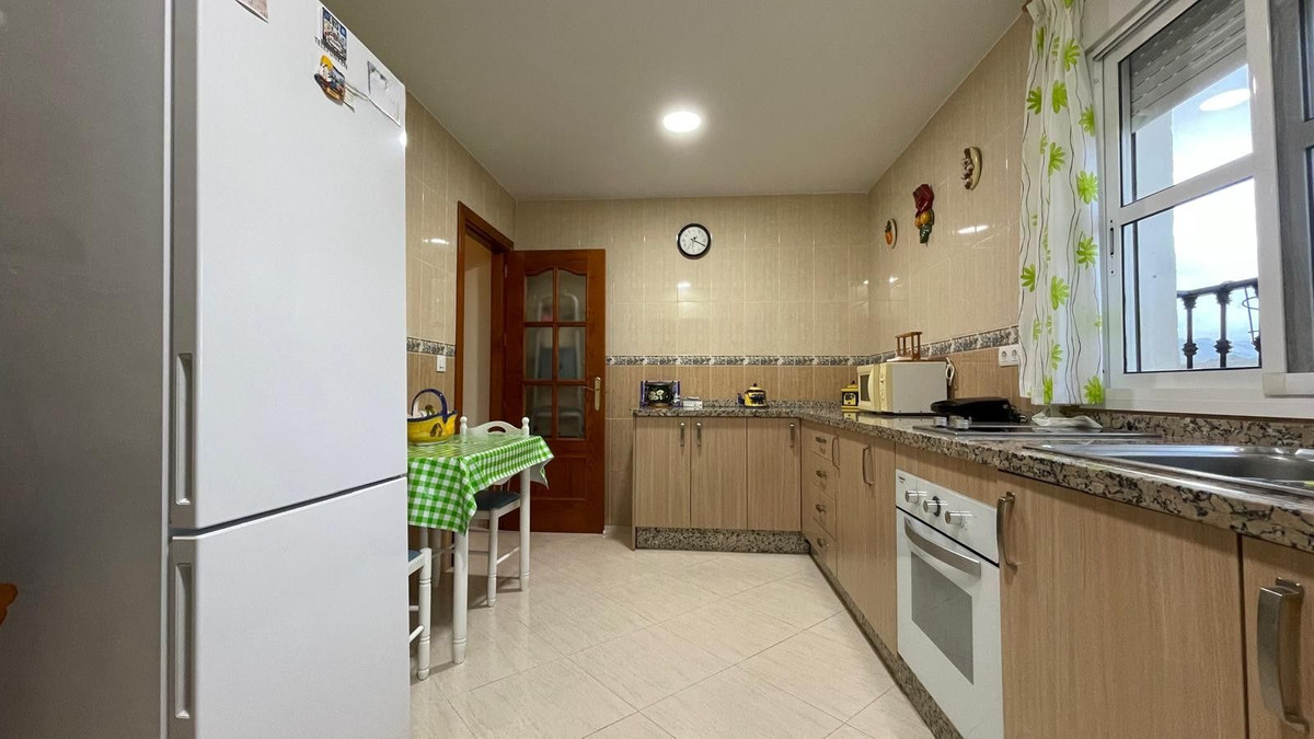 2 Bed Apartment for sale in Casabermeja Costa Del Sol, Málaga, Spain