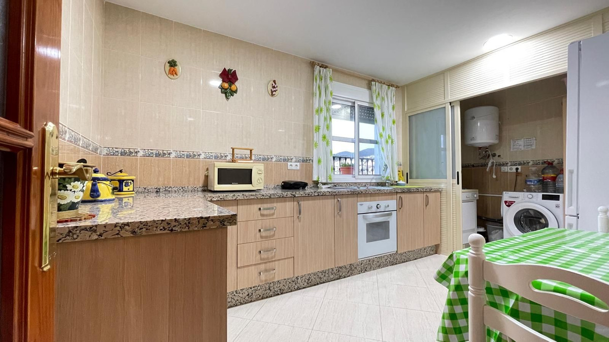 2 Bed Apartment for sale in Casabermeja Costa Del Sol, Málaga, Spain