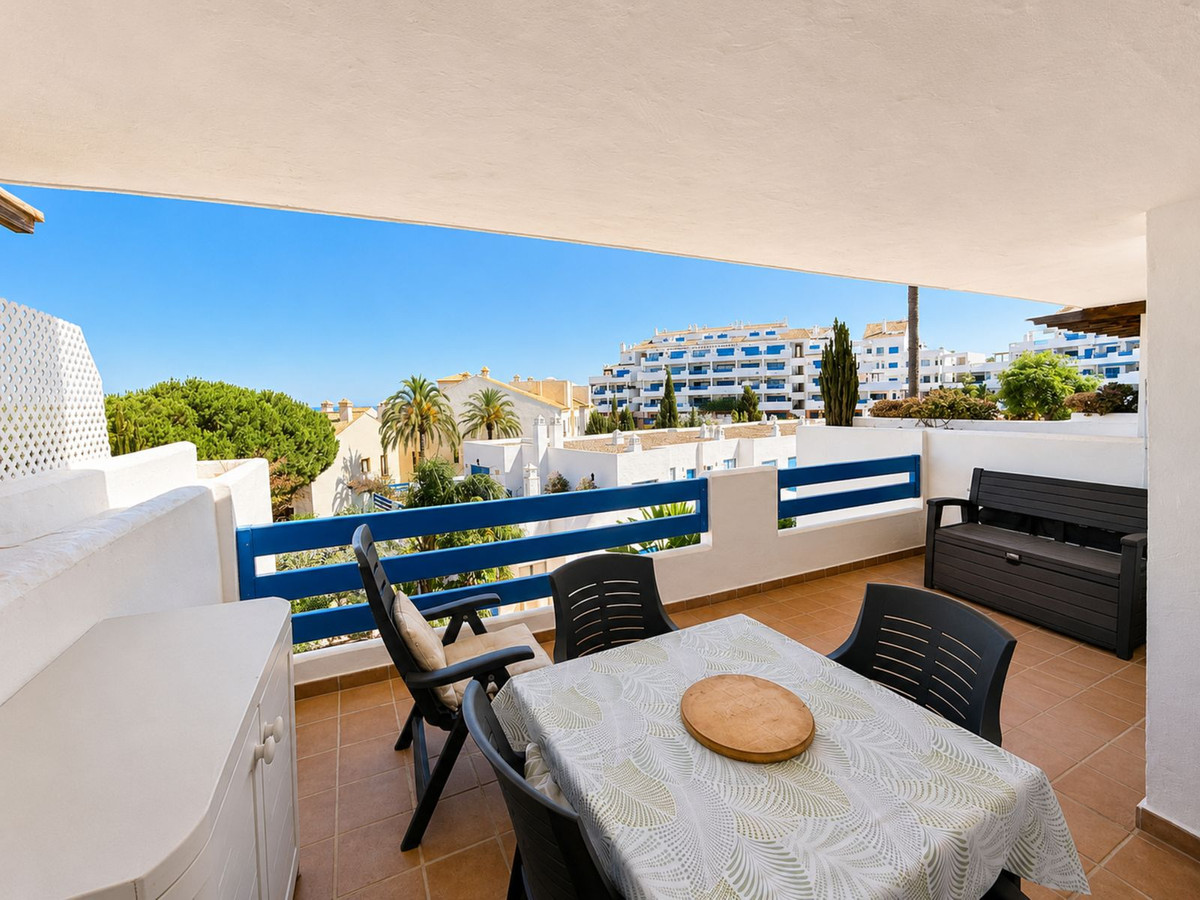2 Bed Apartment for sale in Manilva Costa Del Sol, Málaga, Spain