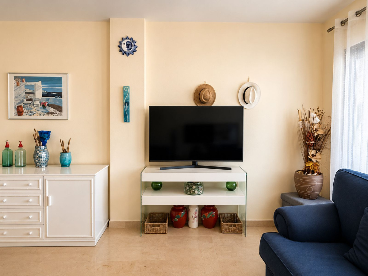 2 Bed Apartment for sale in Manilva Costa Del Sol, Málaga, Spain