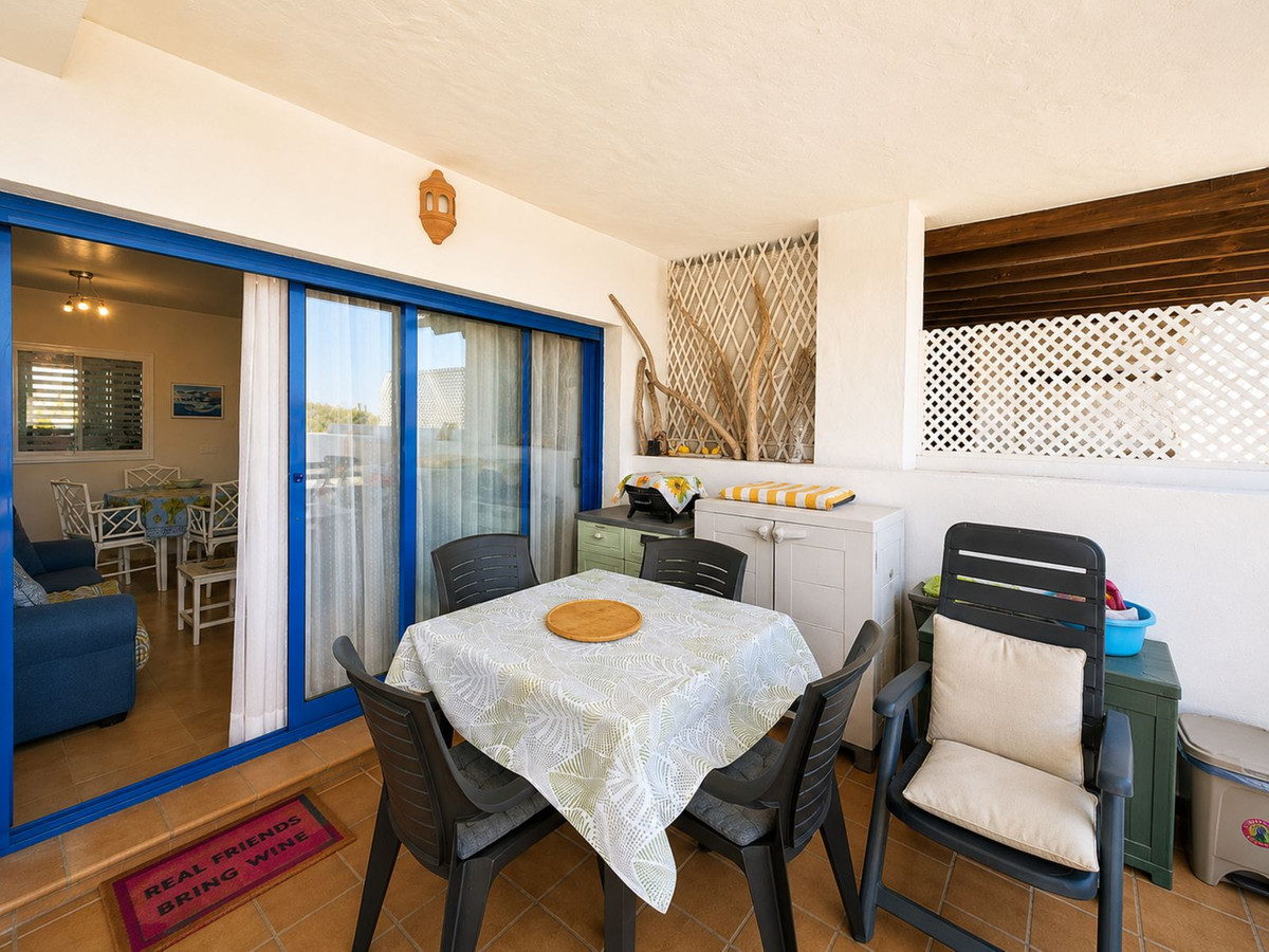 2 Bed Apartment for sale in Manilva Costa Del Sol, Málaga, Spain