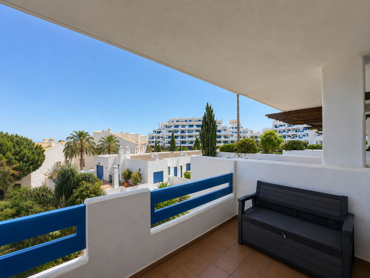 2 Bed Apartment for sale in Manilva Costa Del Sol, Málaga, Spain