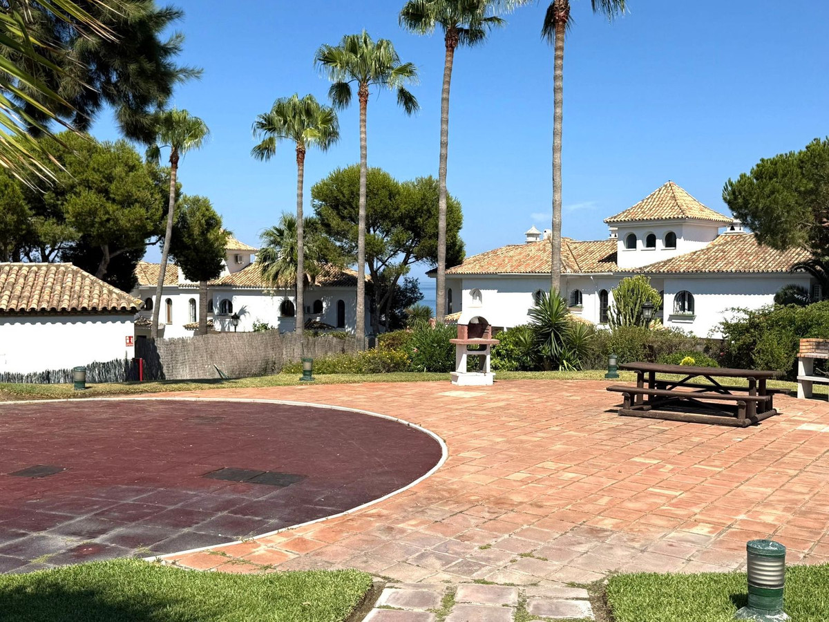 2 Bed Apartment for sale in Manilva Costa Del Sol, Málaga, Spain