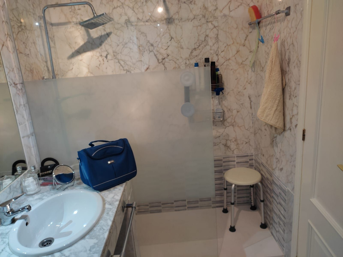3 Bed Apartment for sale in Marbella Costa Del Sol, Málaga, Spain