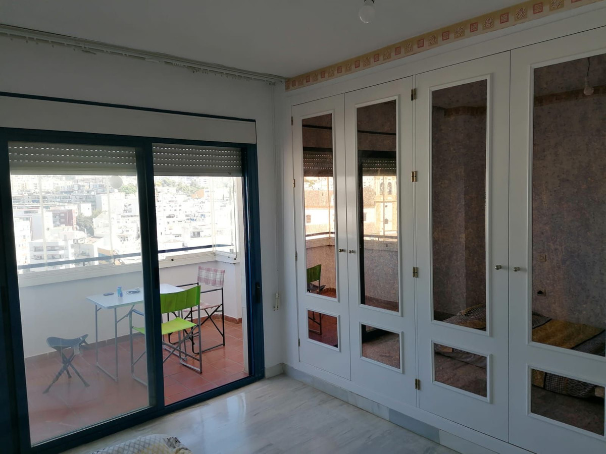 3 Bed Apartment for sale in Marbella Costa Del Sol, Málaga, Spain