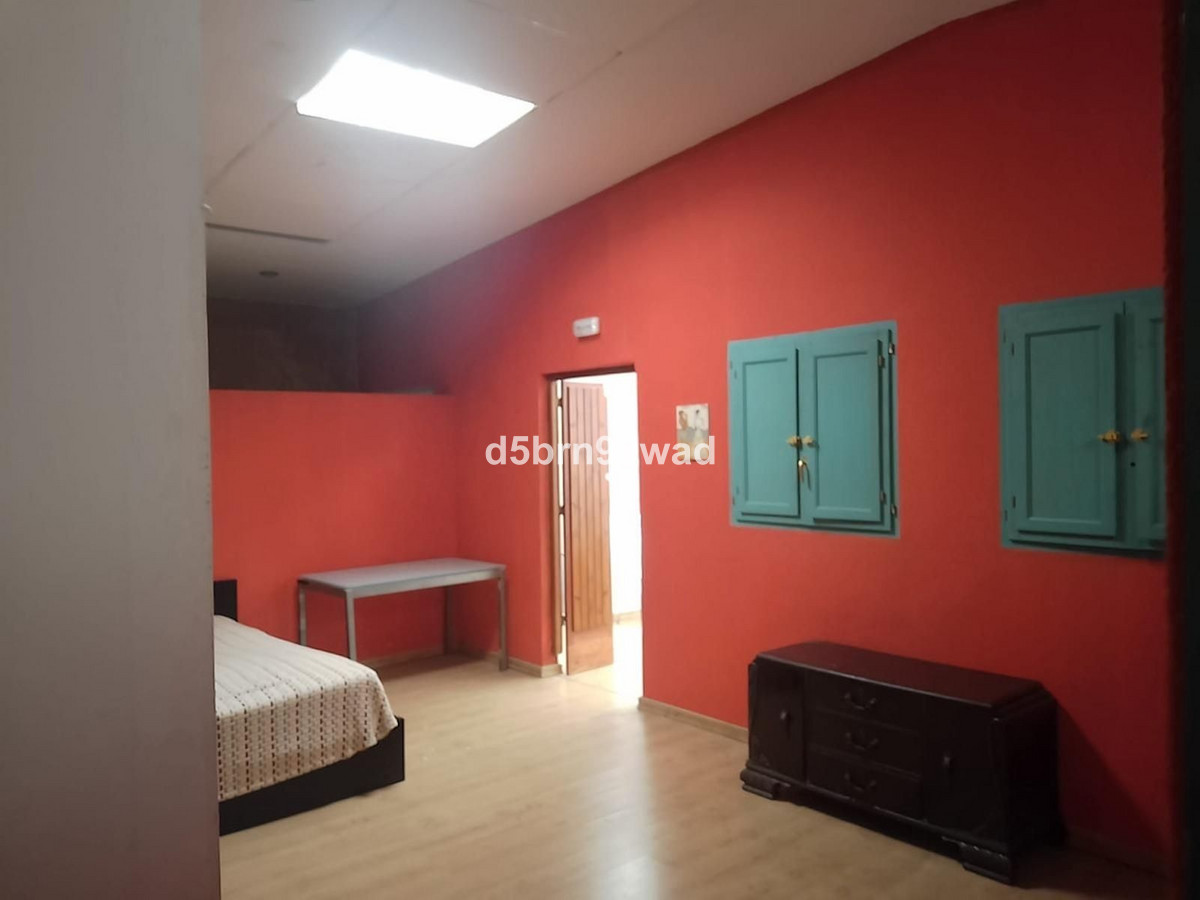 2 Bed Commercial unit for sale in Málaga Costa Del Sol, Málaga, Spain