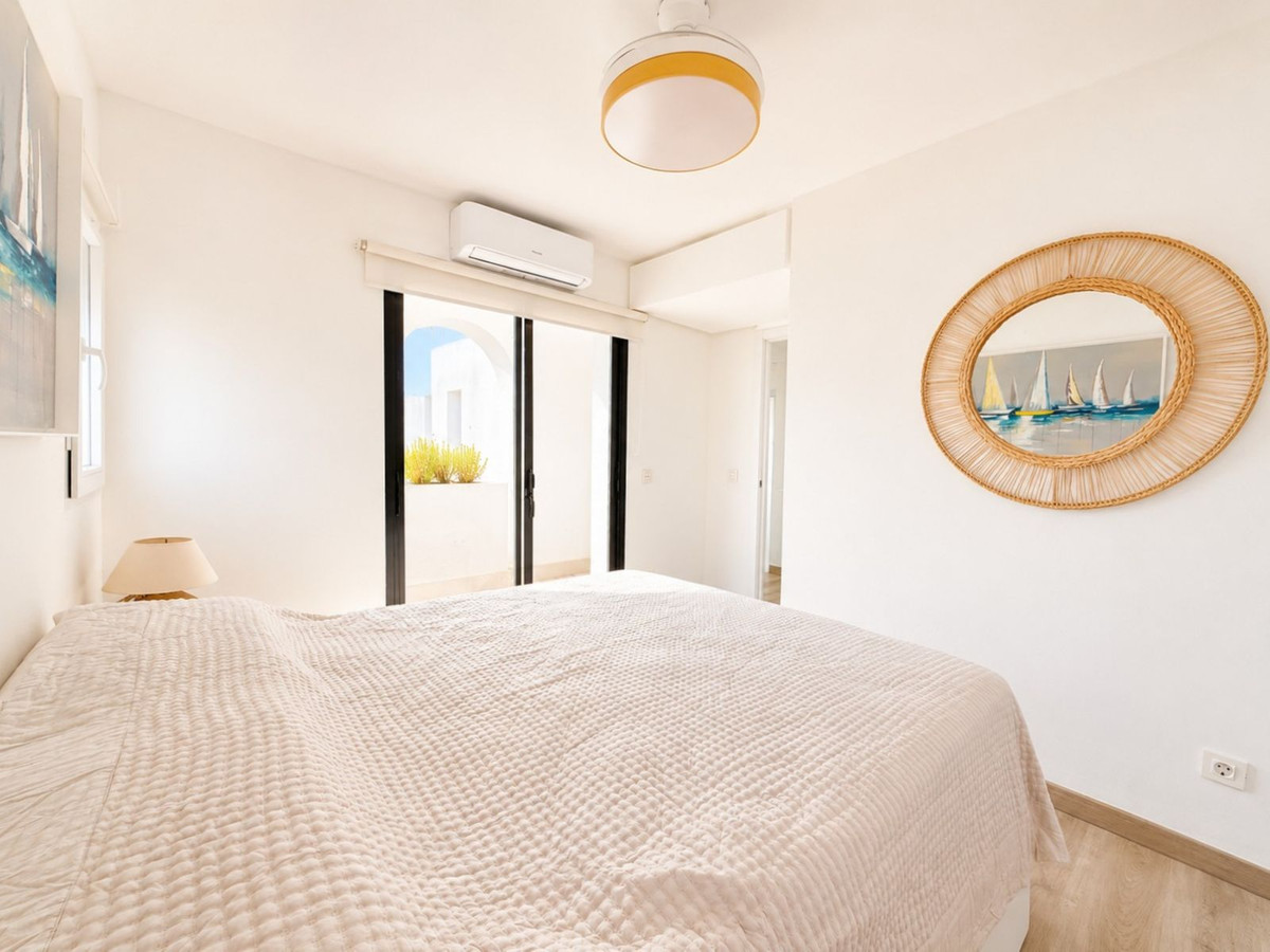 2 Bed Apartment for sale in Sotogrande Costa Del Sol, Cádiz, Spain