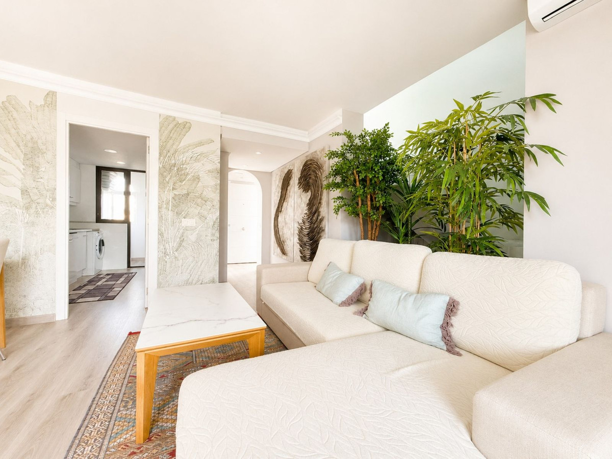 2 Bed Apartment for sale in Sotogrande Costa Del Sol, Cádiz, Spain