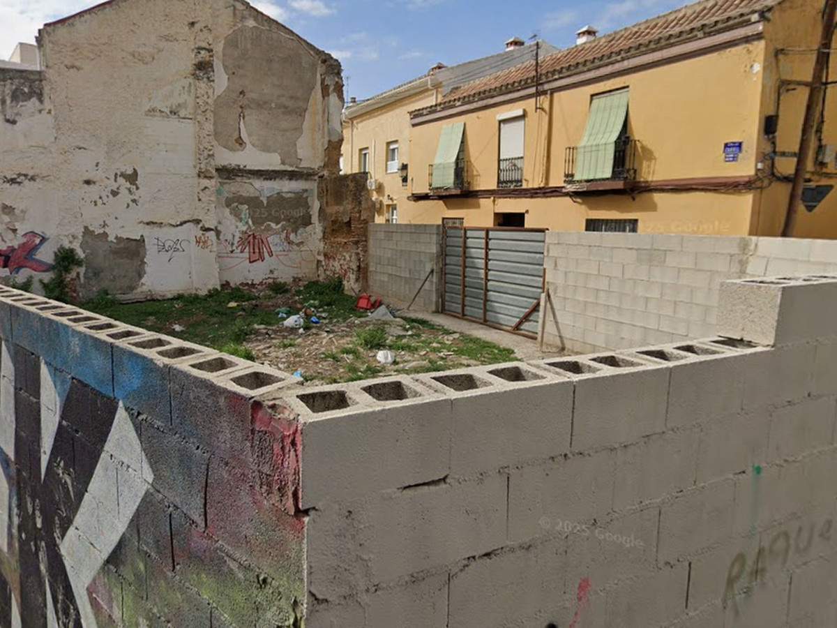 Se vende Terreno Urbano  en Costa Del Sol, Málaga, España