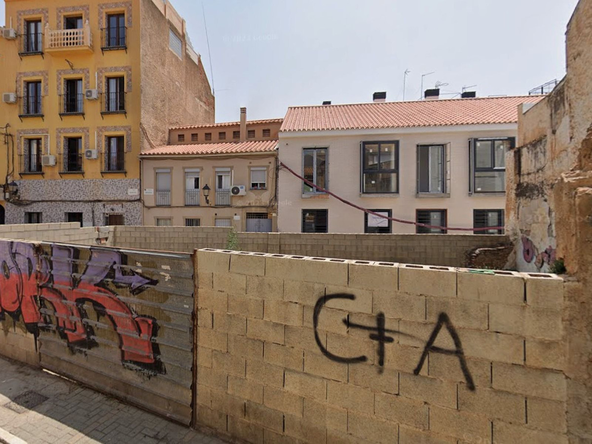 Se vende Terreno Urbano  en Costa Del Sol, Málaga, España