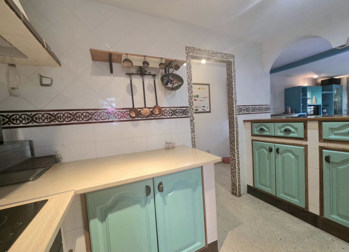 Se vende Apartamento Planta Media de 3 dormitorios en Costa Del Sol, Málaga, España