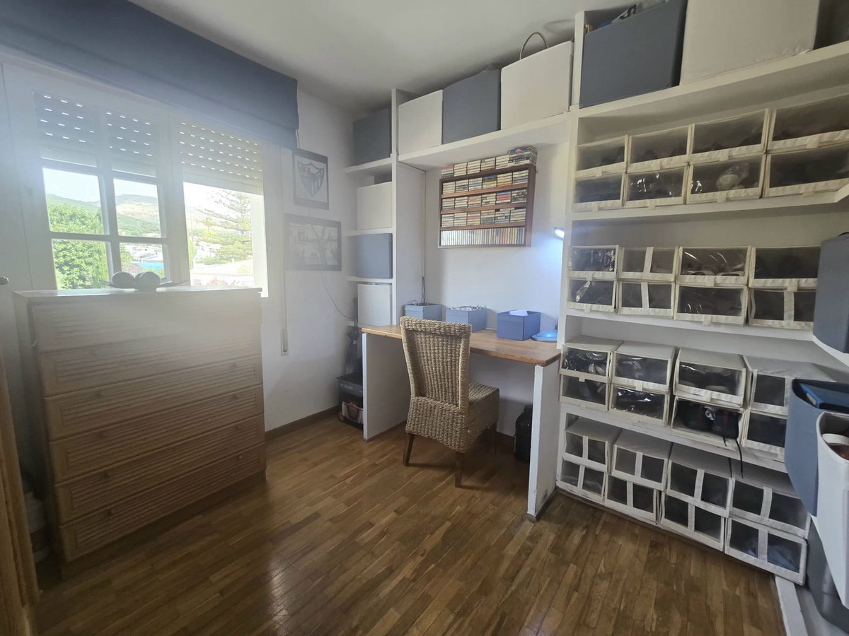 Se vende Apartamento Planta Media de 3 dormitorios en Costa Del Sol, Málaga, España