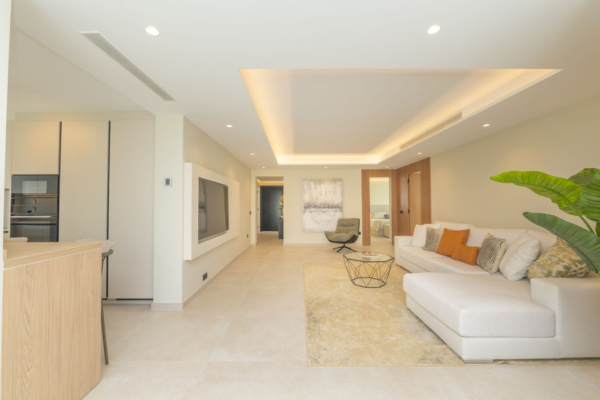 4 Bed Townhouse for sale in Atalaya Costa Del Sol, Málaga, Spain