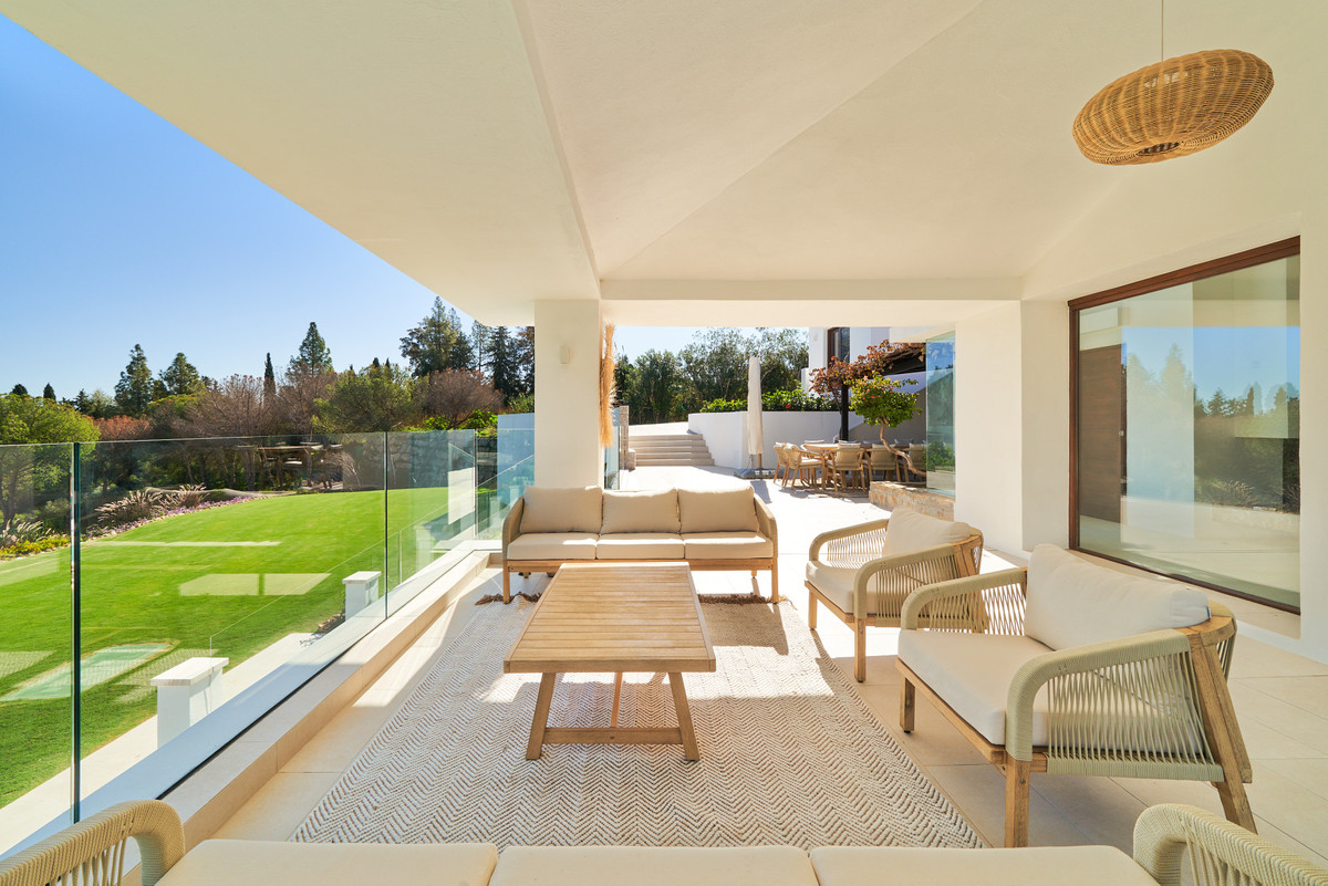 6 Bed Townhouse for sale in San Pedro De Alcántara Costa Del Sol, Málaga, Spain