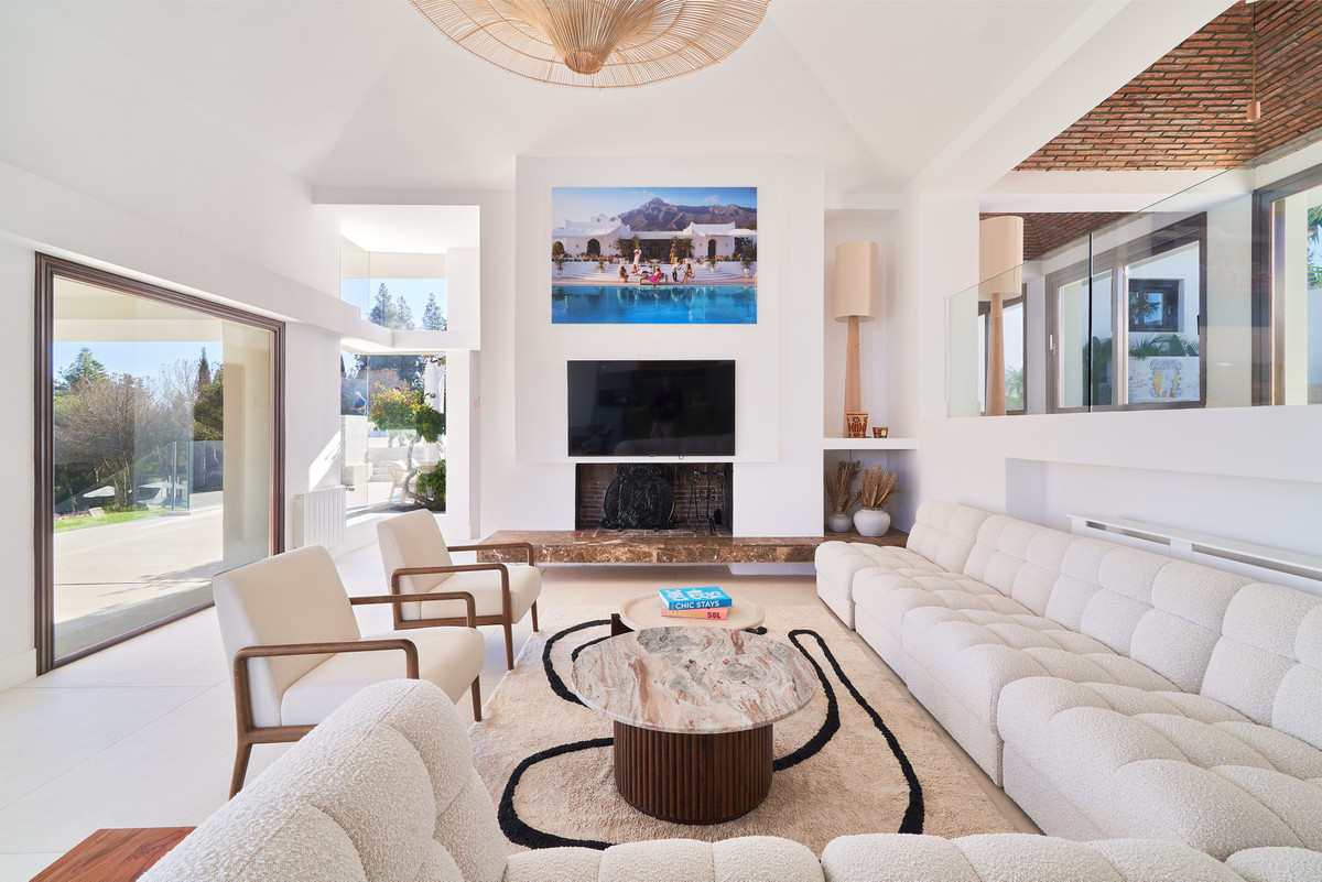 6 Bed Townhouse for sale in San Pedro De Alcántara Costa Del Sol, Málaga, Spain