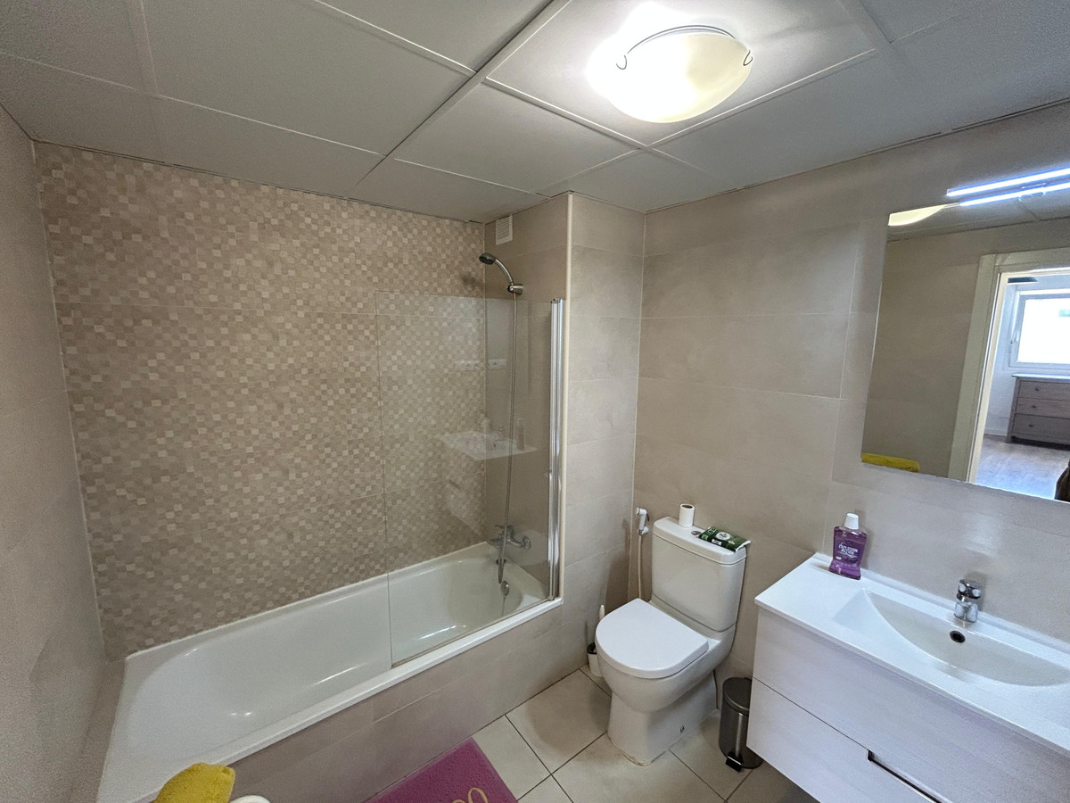 3 Bed Apartment for sale in Nueva Andalucía Costa Del Sol, Málaga, Spain