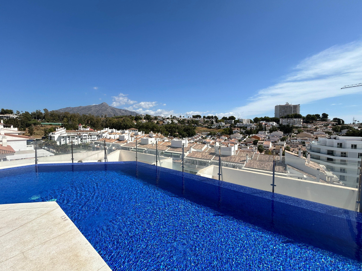 3 Bed Apartment for sale in Nueva Andalucía Costa Del Sol, Málaga, Spain