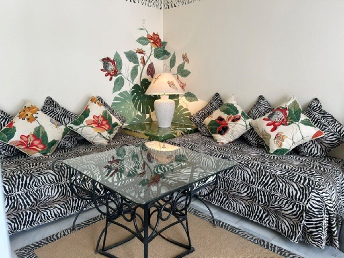 3 Bed Apartment for sale in Puerto Banús Costa Del Sol, Málaga, Spain