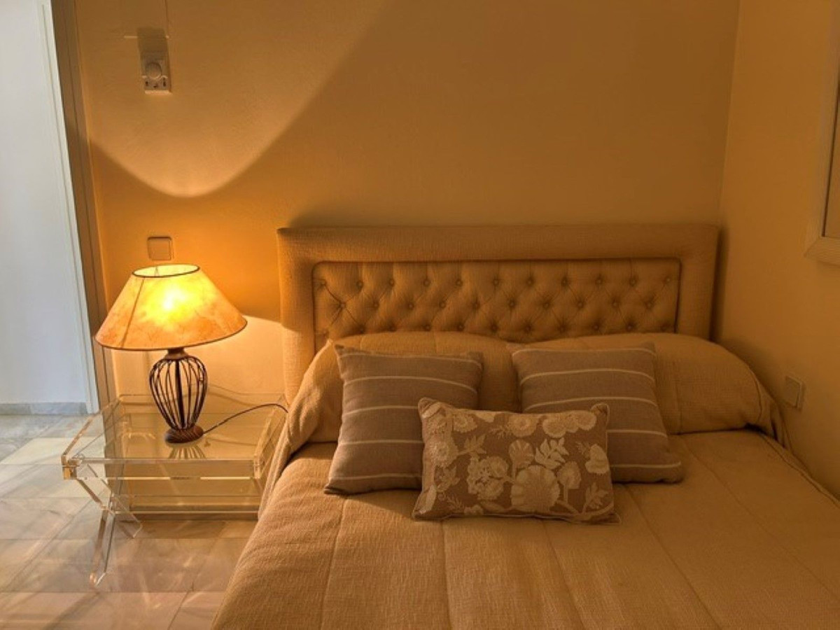 3 Bed Apartment for sale in Puerto Banús Costa Del Sol, Málaga, Spain