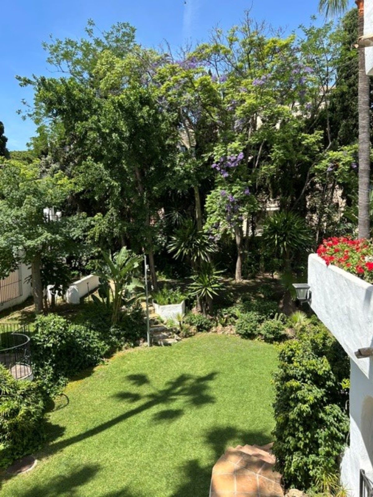 3 Bed Apartment for sale in Puerto Banús Costa Del Sol, Málaga, Spain