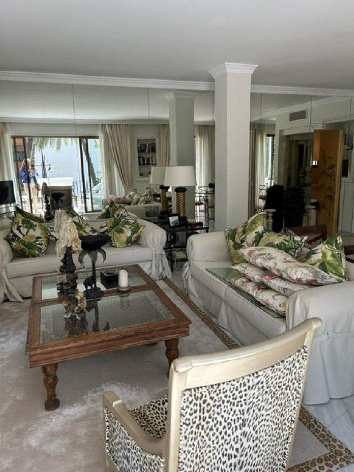 3 Bed Apartment for sale in Puerto Banús Costa Del Sol, Málaga, Spain