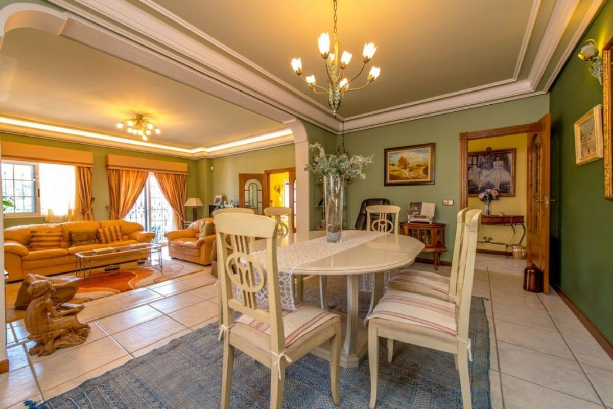 6 Bed Townhouse for sale in La Mata Costa Blanca, Alicante, Spain