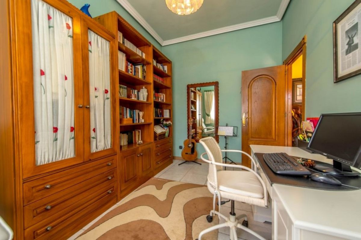 6 Bed Townhouse for sale in La Mata Costa Blanca, Alicante, Spain