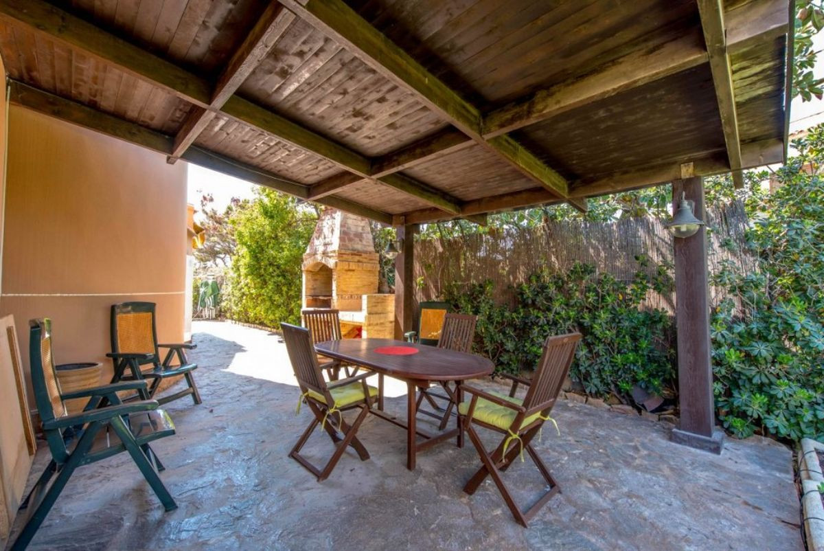 6 Bed Townhouse for sale in La Mata Costa Blanca, Alicante, Spain
