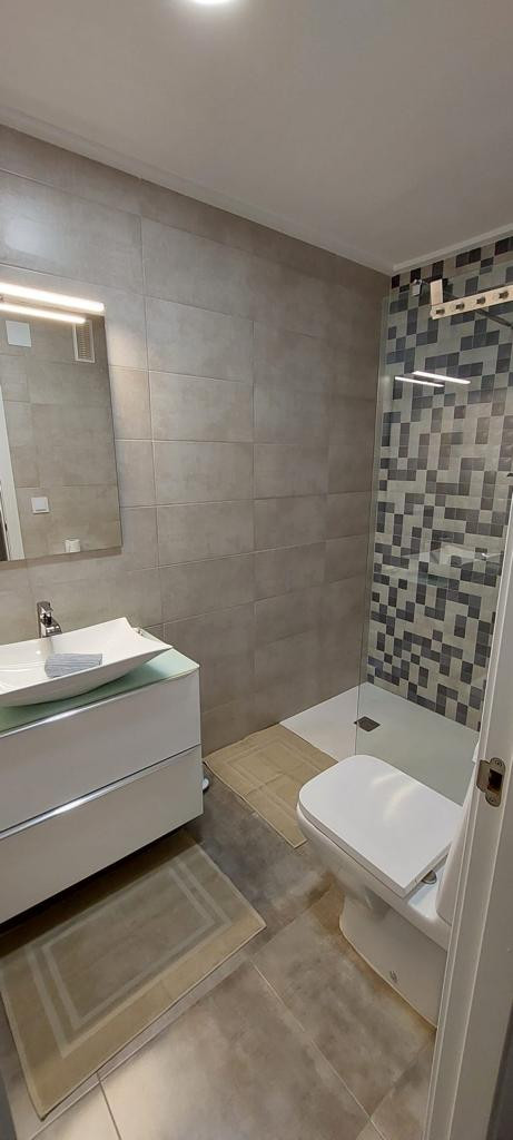Se vende Apartamento Planta Baja de 3 dormitorios en Costa Blanca, Alicante, España