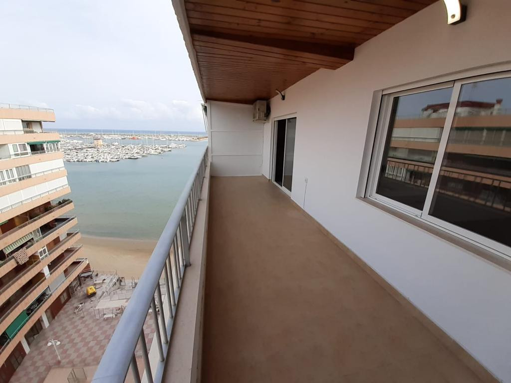 Se vende Apartamento Planta Baja de 3 dormitorios en Costa Blanca, Alicante, España