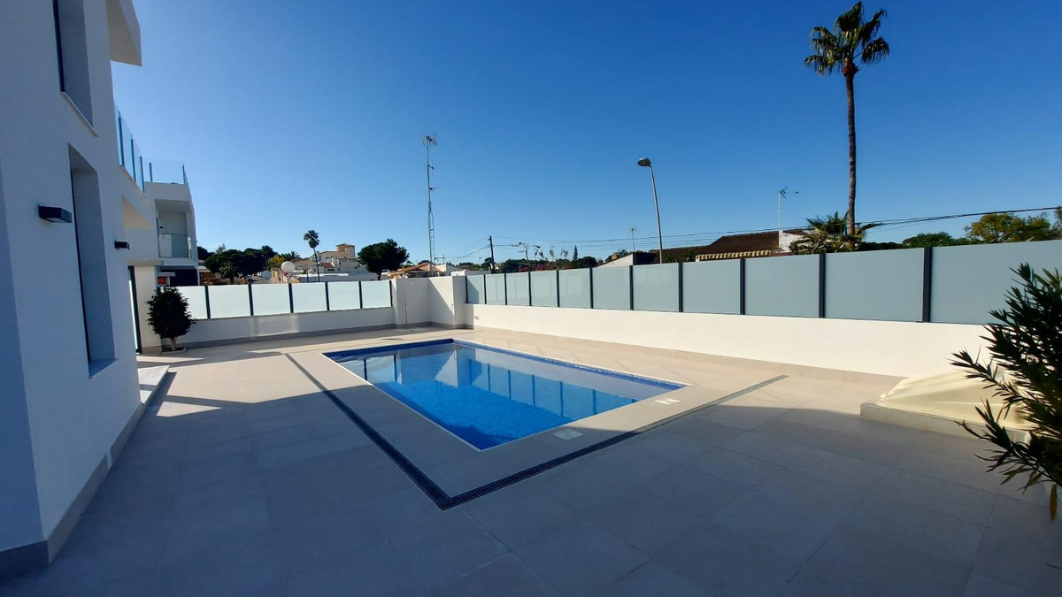 3 Bed Townhouse for sale in Los Balcones Costa Blanca, Alicante, Spain