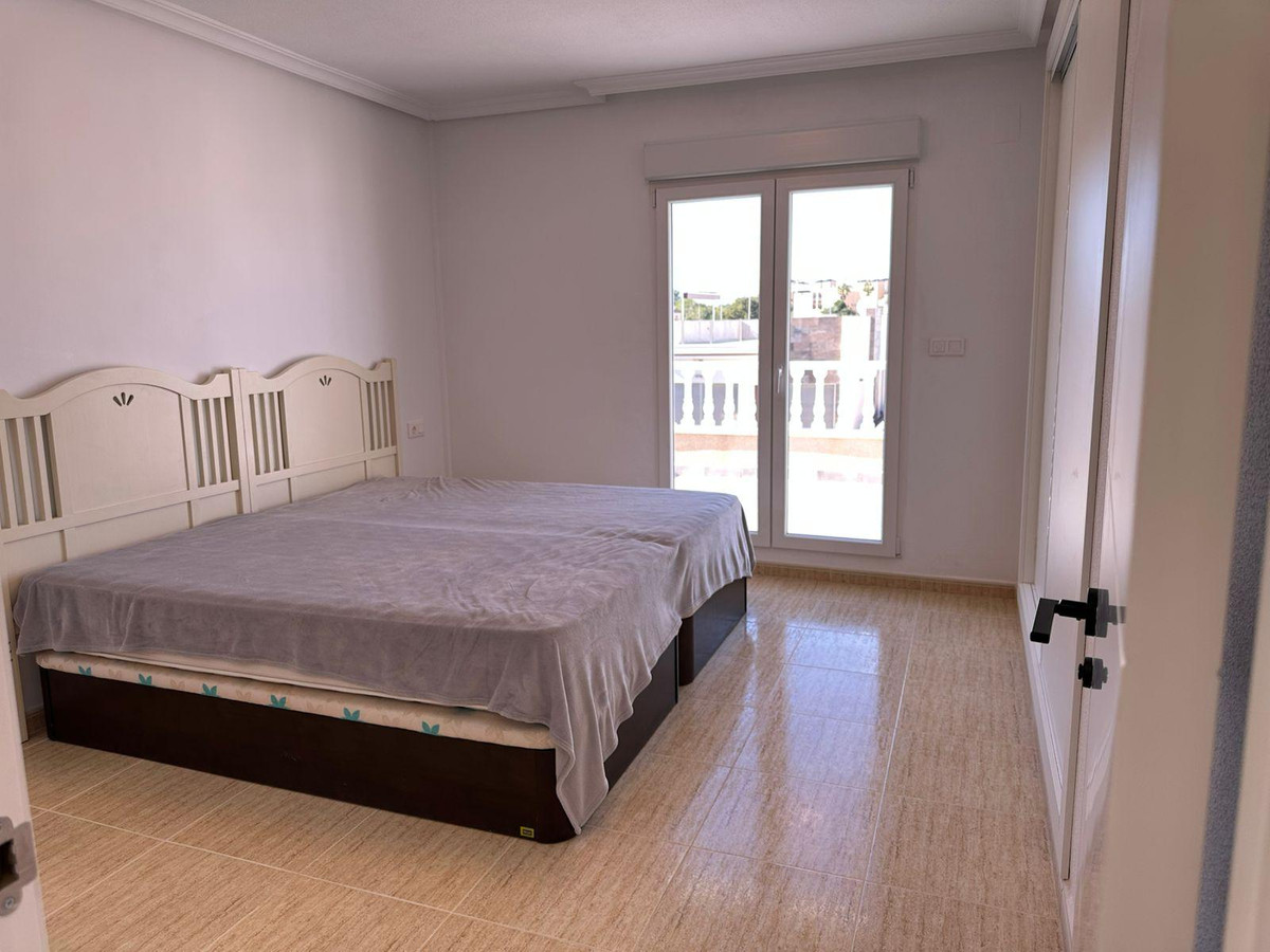 Se vende Adosada de 4 dormitorios en Costa Blanca, Alicante, España