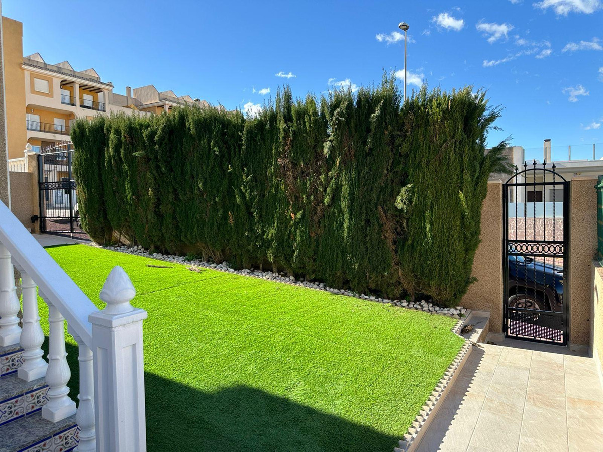 Se vende Adosada de 4 dormitorios en Costa Blanca, Alicante, España