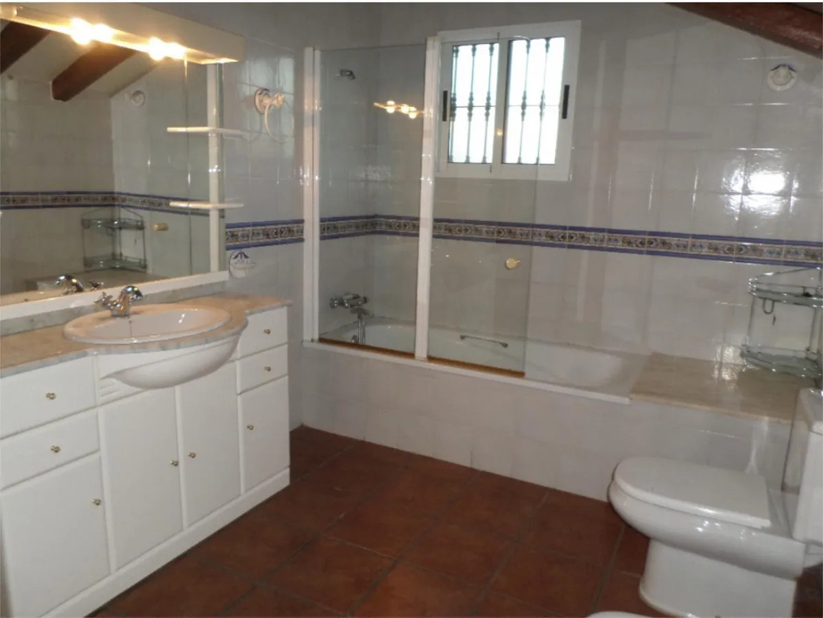 Se vende Adosada de 4 dormitorios en Costa Blanca, Alicante, España