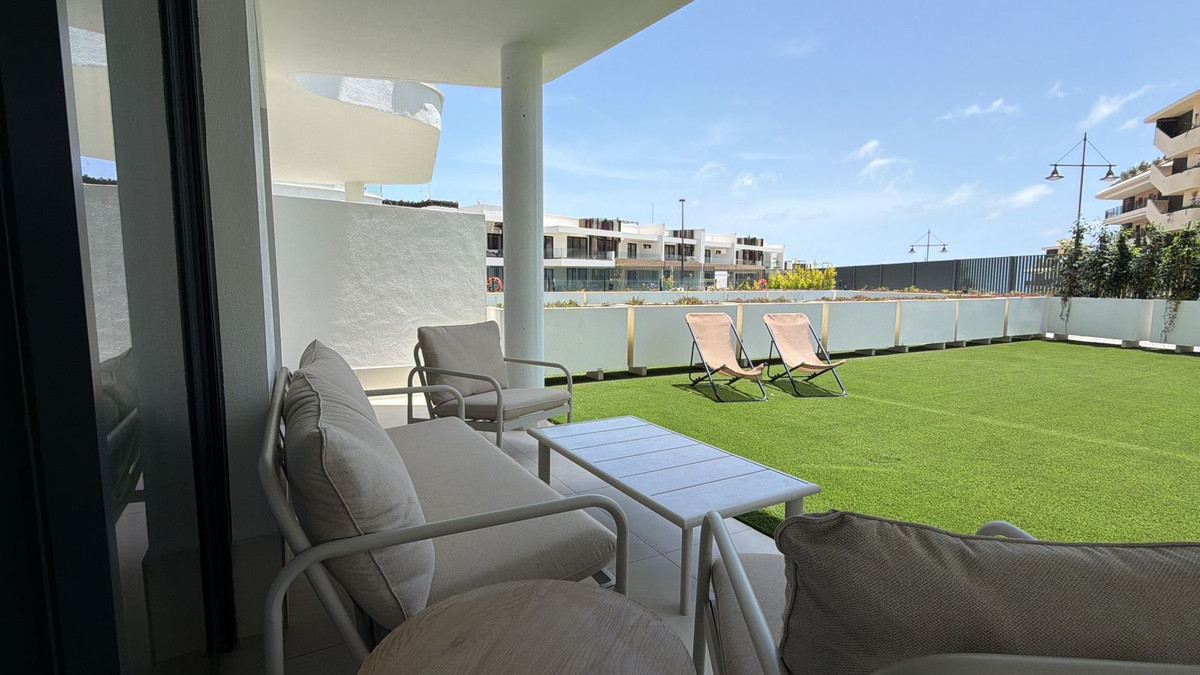 2 Bed Apartment for sale in Fuengirola Costa Del Sol, Málaga, Spain