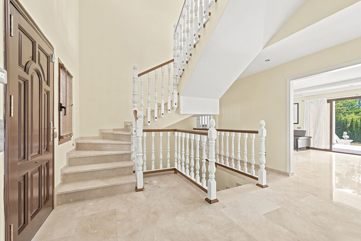 4 Bed Townhouse for sale in Hacienda Las Chapas Costa Del Sol, Málaga, Spain