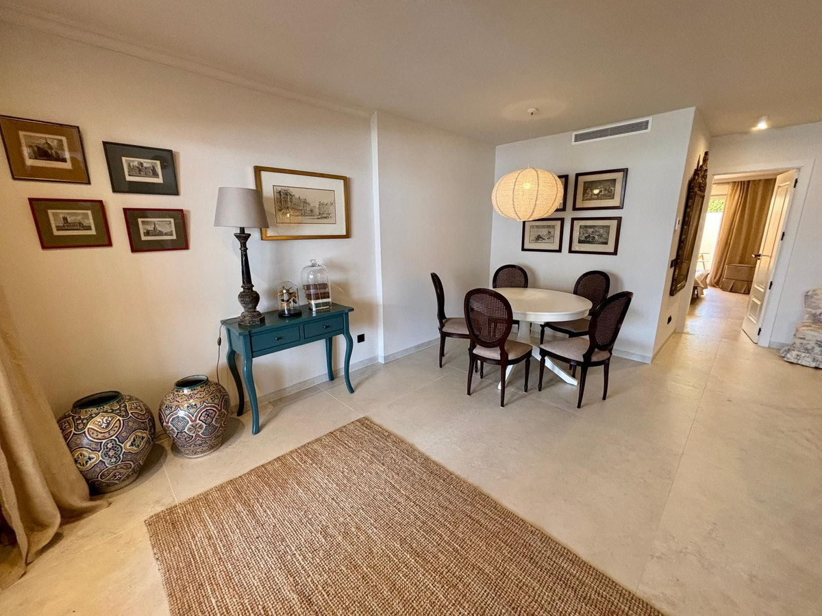 3 Bed Apartment for sale in Aloha Costa Del Sol, Málaga, Spain