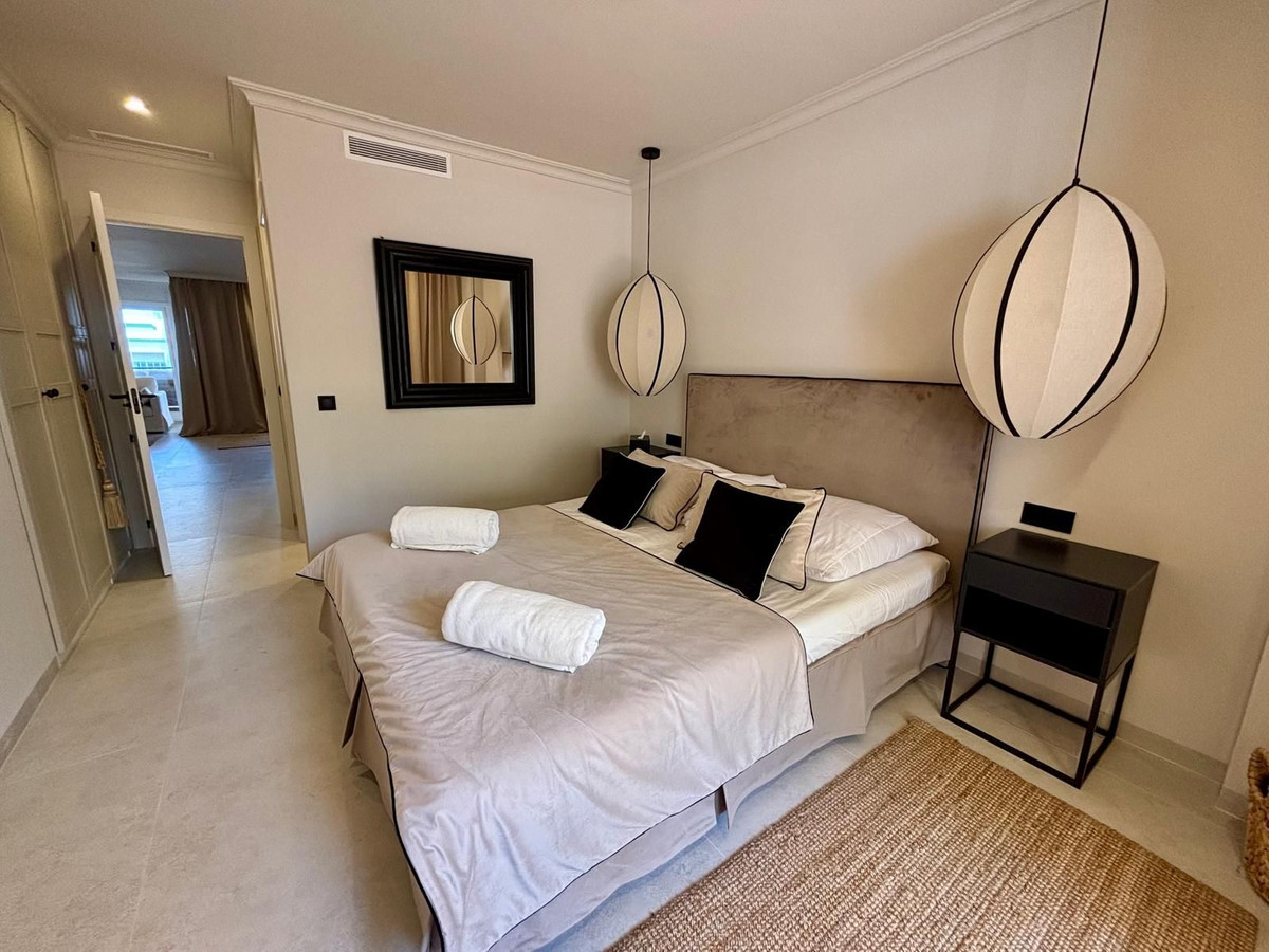 3 Bed Apartment for sale in Aloha Costa Del Sol, Málaga, Spain