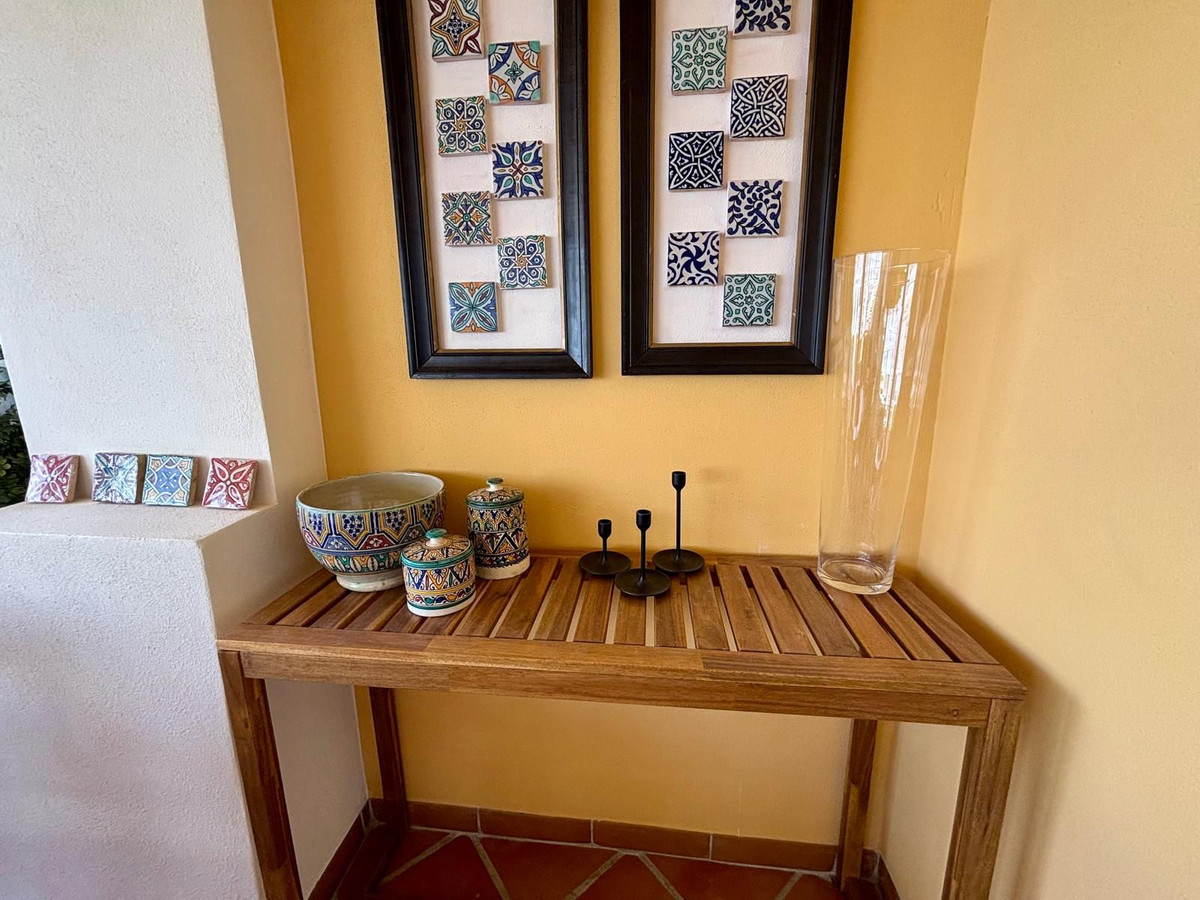 3 Bed Apartment for sale in Aloha Costa Del Sol, Málaga, Spain