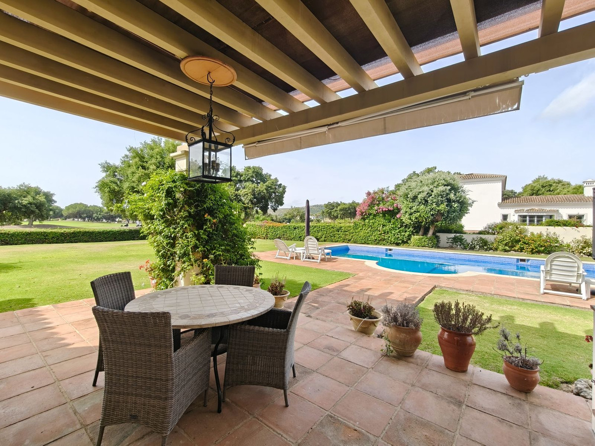 5 Bed Townhouse for sale in San Roque Club Costa Del Sol, Cádiz, Spain