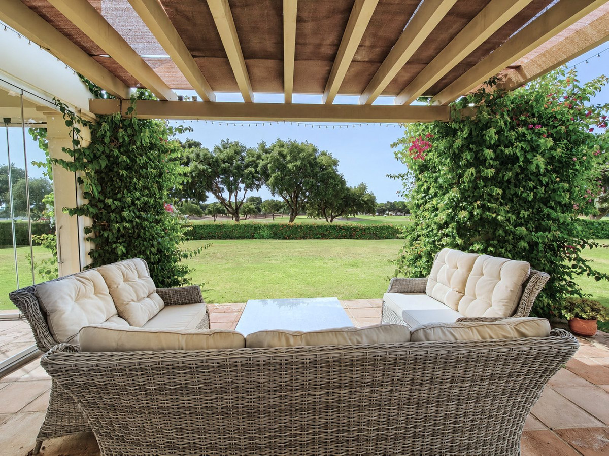 5 Bed Townhouse for sale in San Roque Club Costa Del Sol, Cádiz, Spain