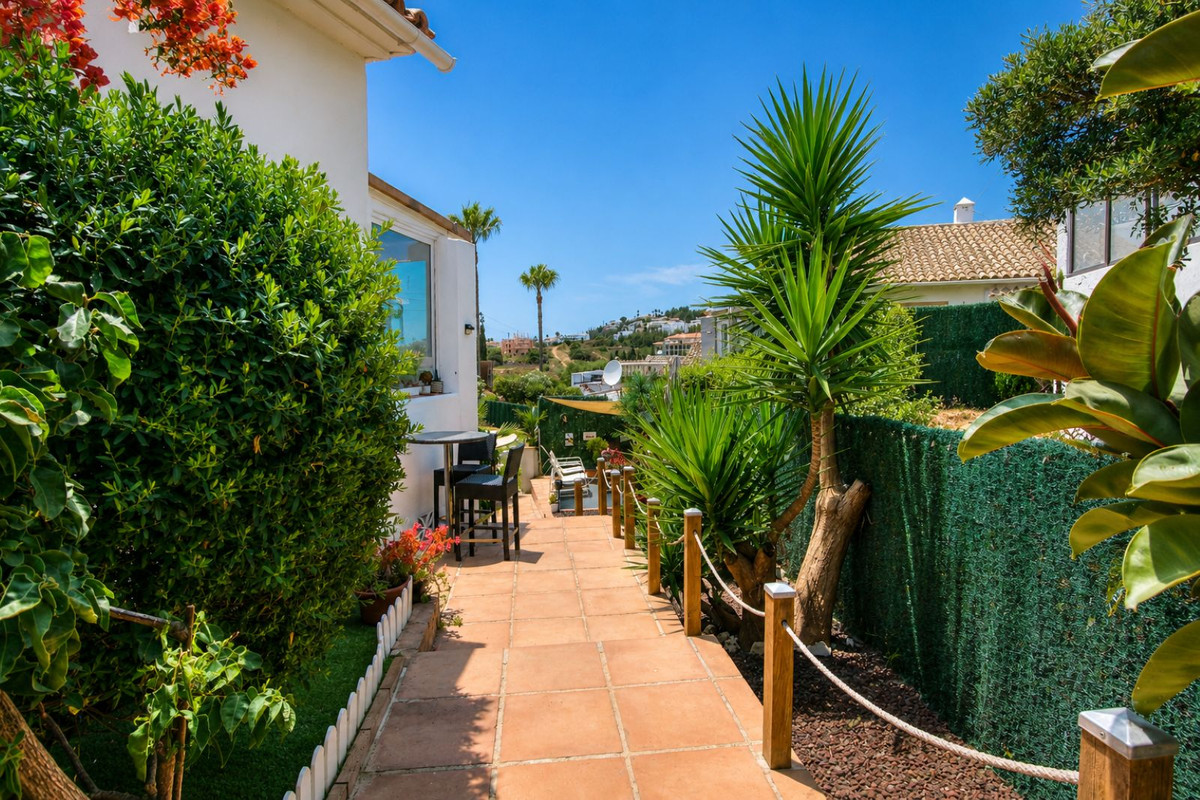 Se vende Villa - Chalet de 2 dormitorios en Costa Del Sol, Málaga, España