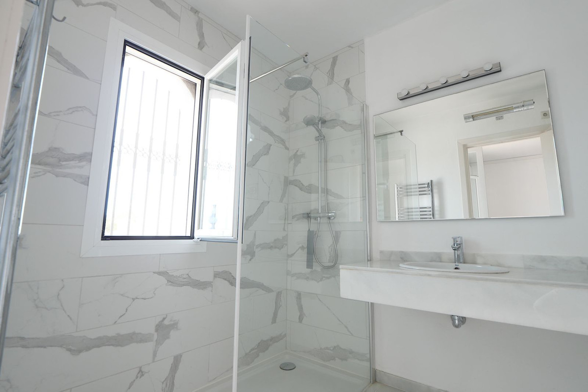 3 Bed Townhouse for sale in Cabopino Costa Del Sol, Málaga, Spain