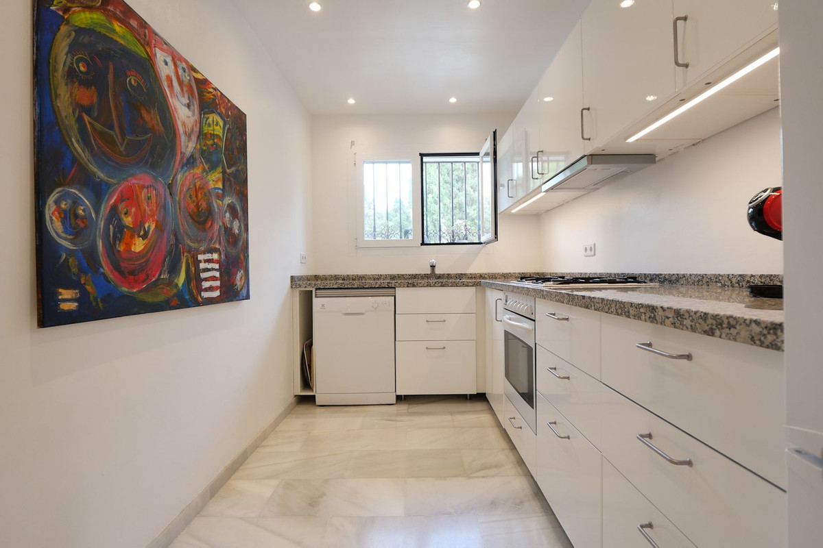 3 Bed Townhouse for sale in Cabopino Costa Del Sol, Málaga, Spain
